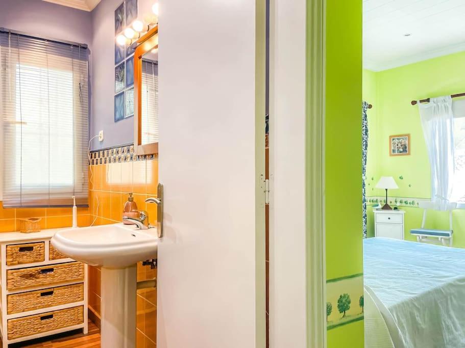 Mirador De Playa Y Montana Holiday home